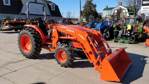 2018 KUBOTA MX4800 Tractor