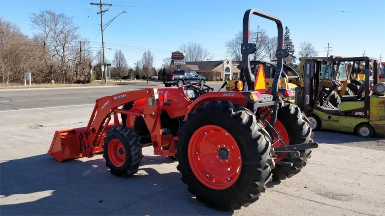 2018 KUBOTA MX4800 Tractor