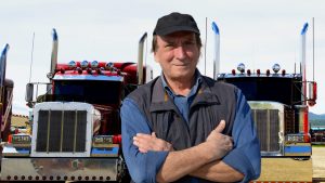 Read more about the article Truckers Are Saving The Nation During The Pandemic
