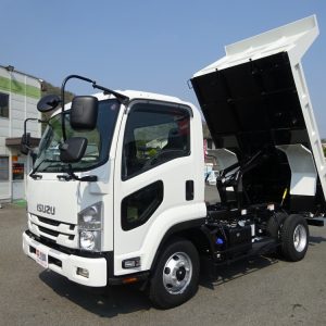 2020 ISUZU Forward Dump Truck