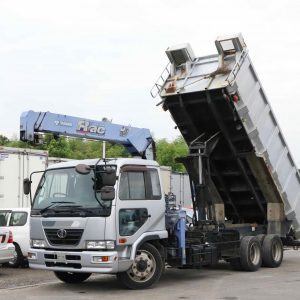 2007 UD Condor Crane Deep Dump Truck