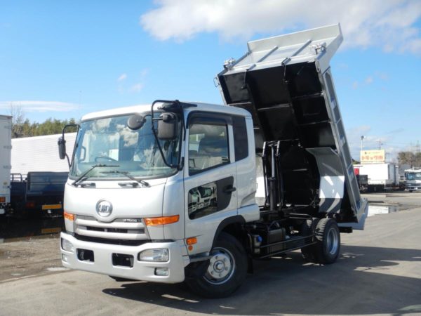 2015 UD Condor Dump Truck