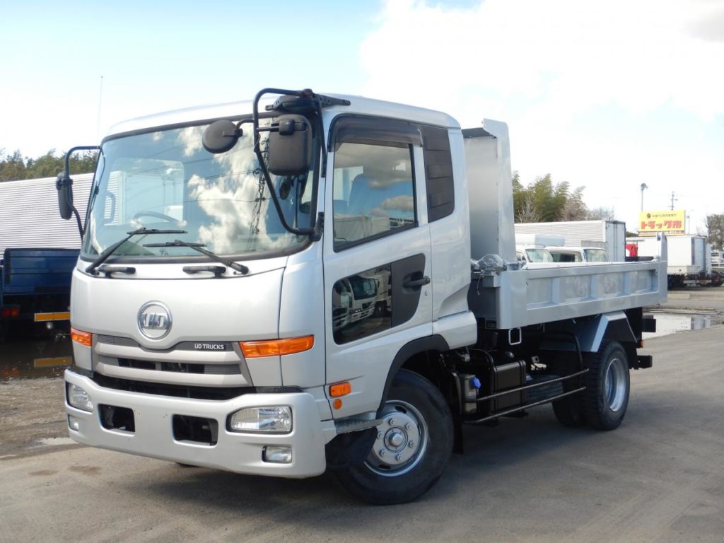 2015 UD Condor Dump Truck