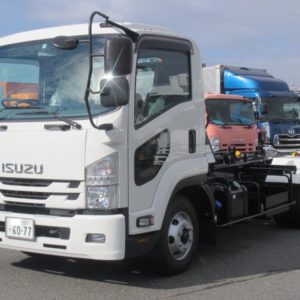 2021 ISUZU Forward HookLift Truck