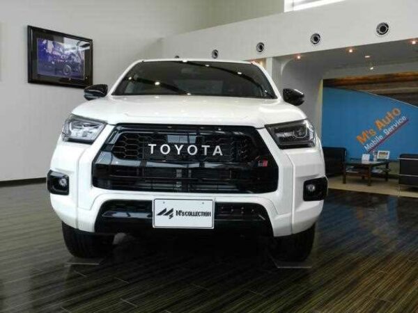 2022 TOYOTA Hilux GR Double Cab 4WD