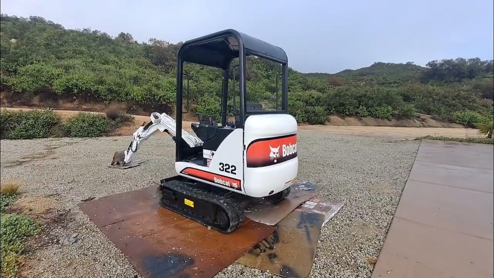 Read more about the article Bobcat 322 Specifications