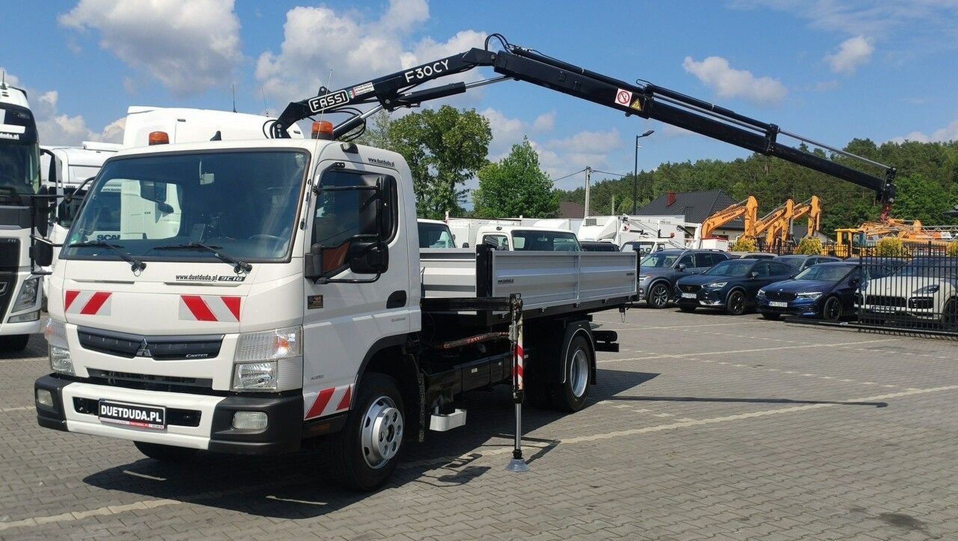 You are currently viewing Canter Crane Truck Specifications