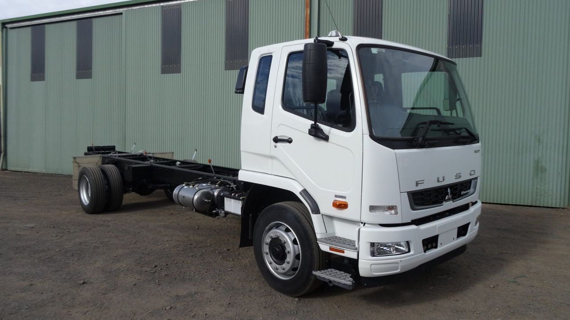 Read more about the article FUSO Fighter Truck Specifications